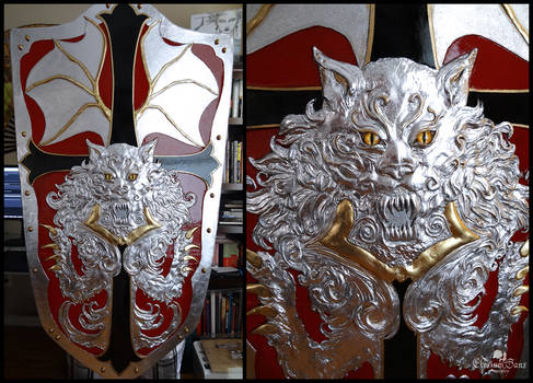 Alucard's Shield: Gilded, painted and varnished!