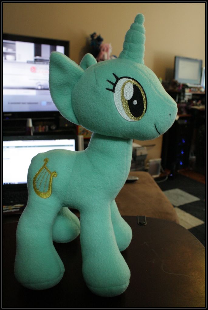 Big Lyra Plushie WIP 1