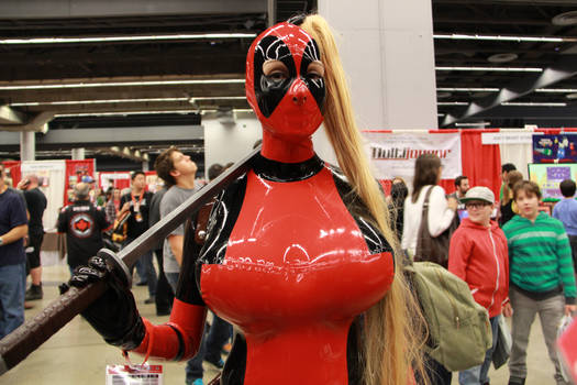 Lady Deadpool @ Montreal Comiccon 2014