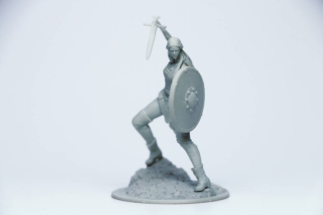 Eve Miniature 55mm by HazardousArts