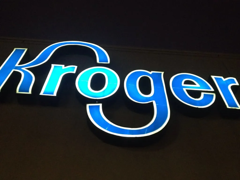 Kroger Signs Box Kroger Sign in Neon by RockstarTristin285 on DeviantArt