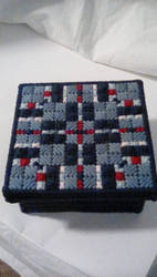 Embroidered Trinket Box: 12.75cm x 12.75cm