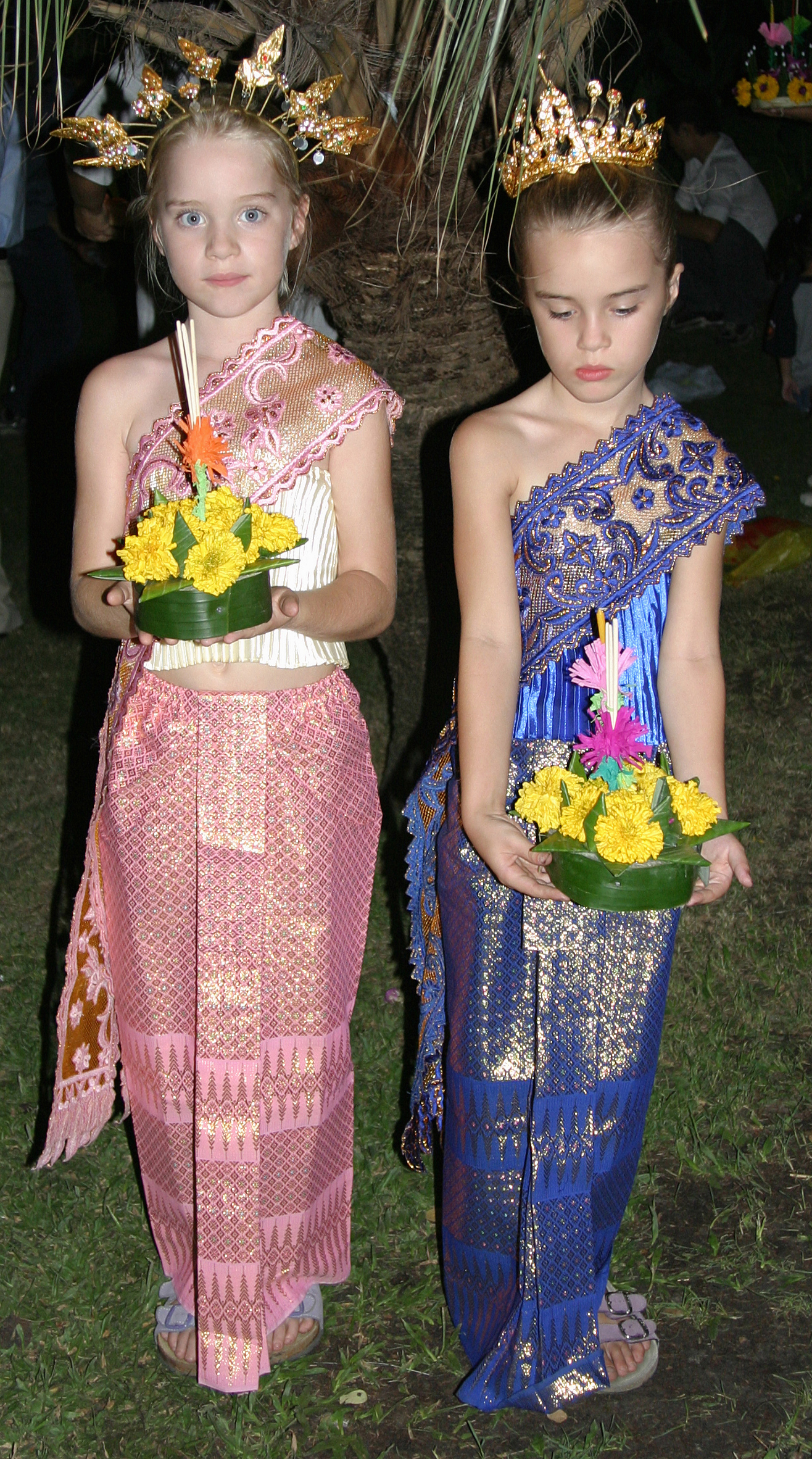 Loy Kratong 3