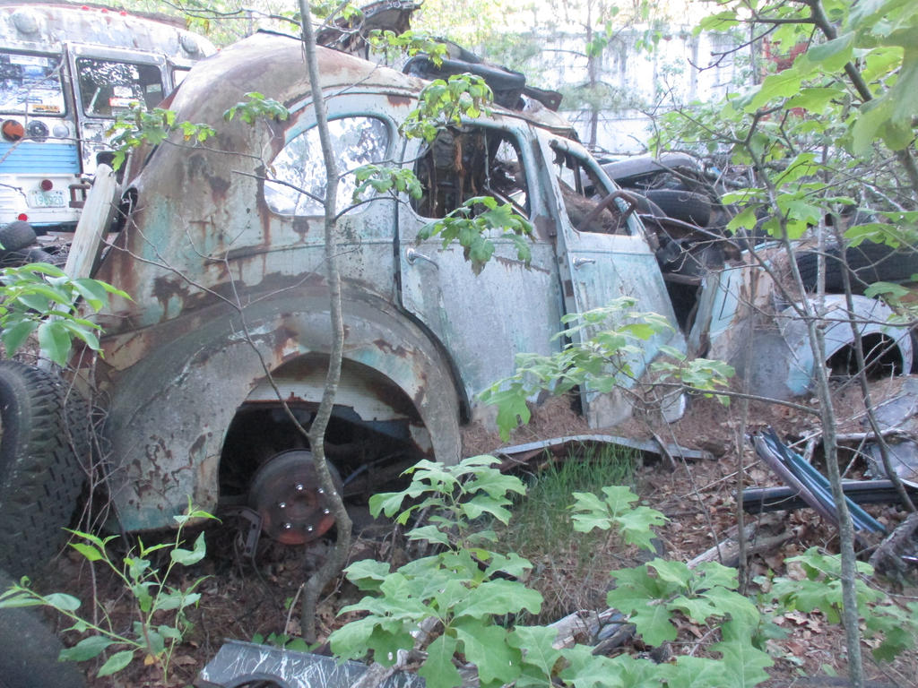 Junkyard car by Rockett-Customs on DeviantArt