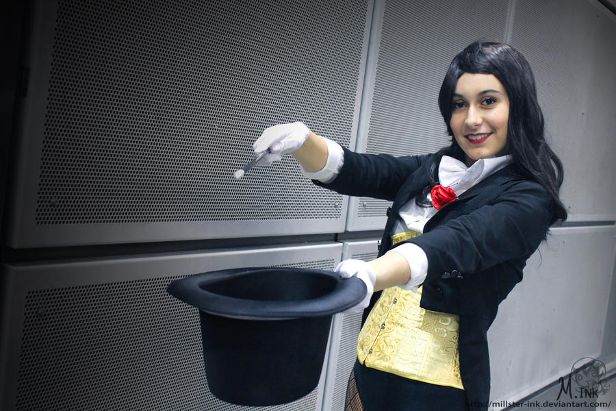 Zatanna Cosplay - 1