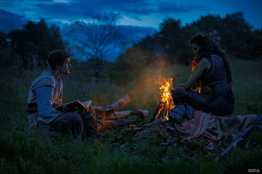 Garona and Khadgar by the fire