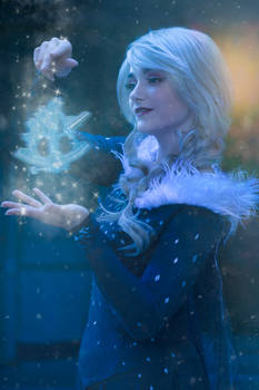 Elsa Cosplay (Frozen), Sora C. Cosplay