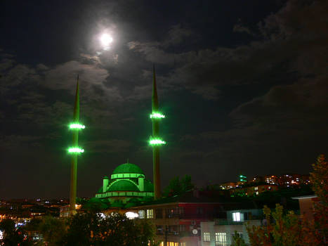 mosque and full moon