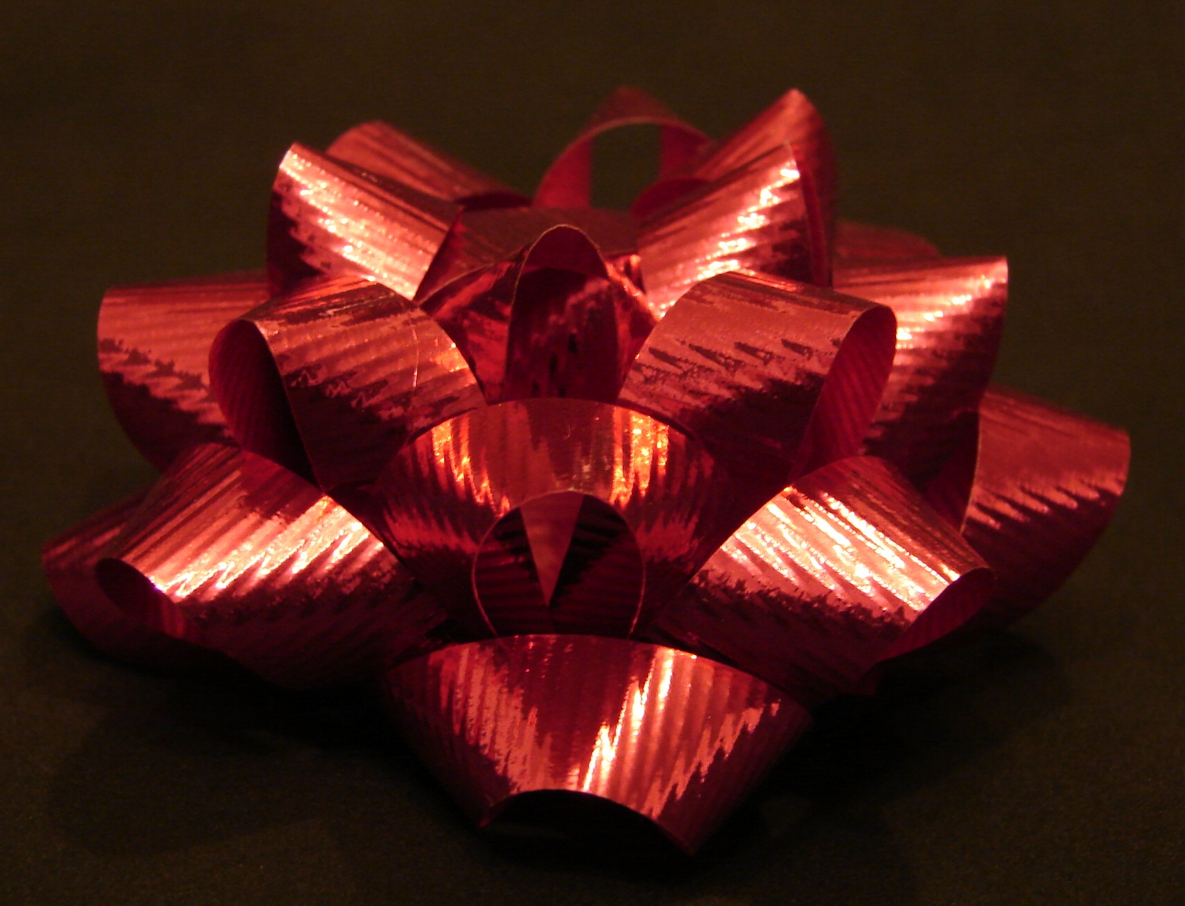 Red Christmas Present Bow 3