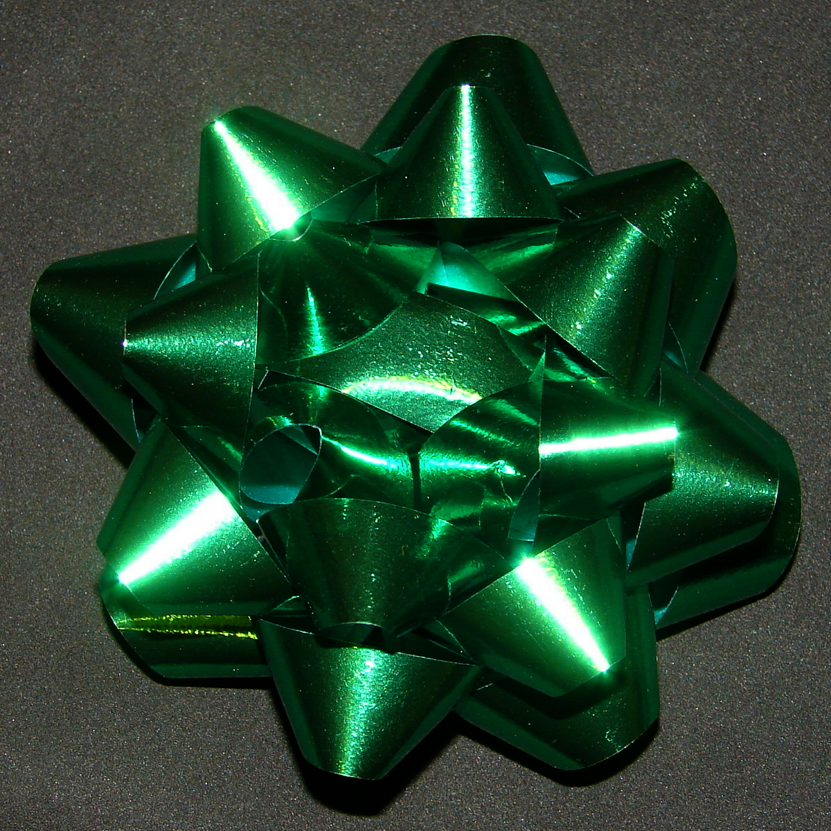 Green Christmas Present Bow 3