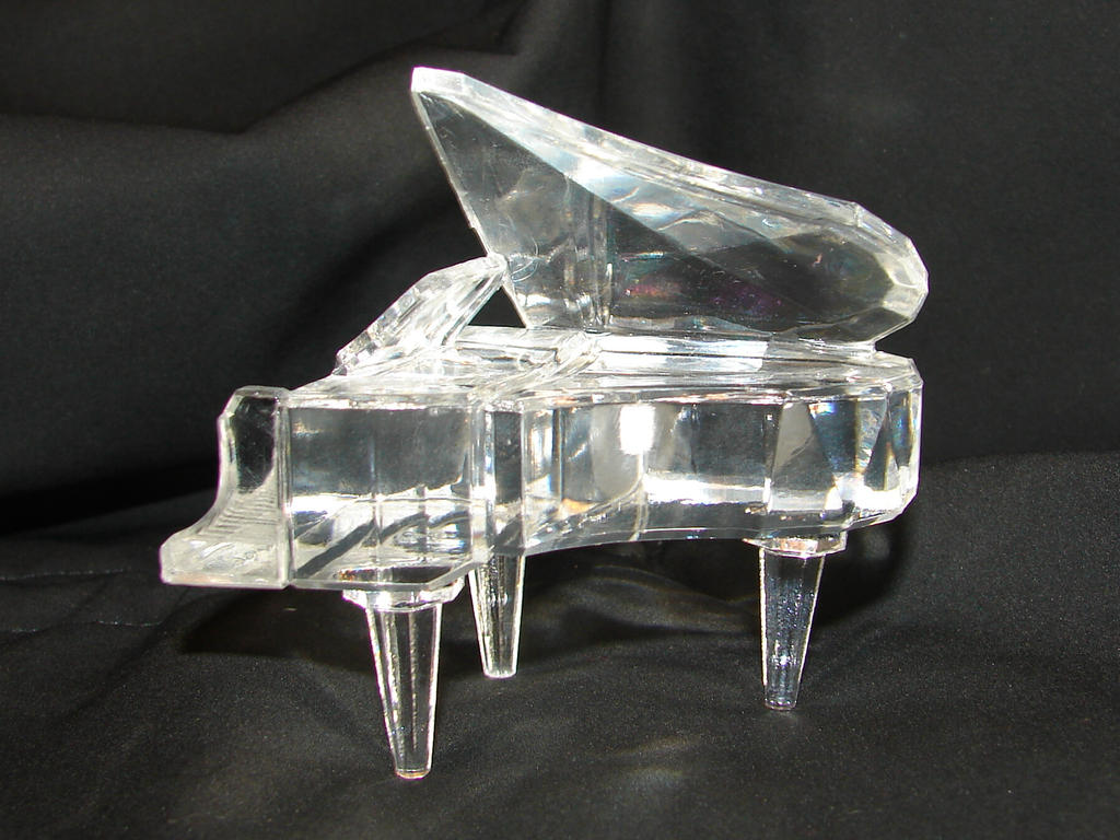 Crystal Grand Piano 1