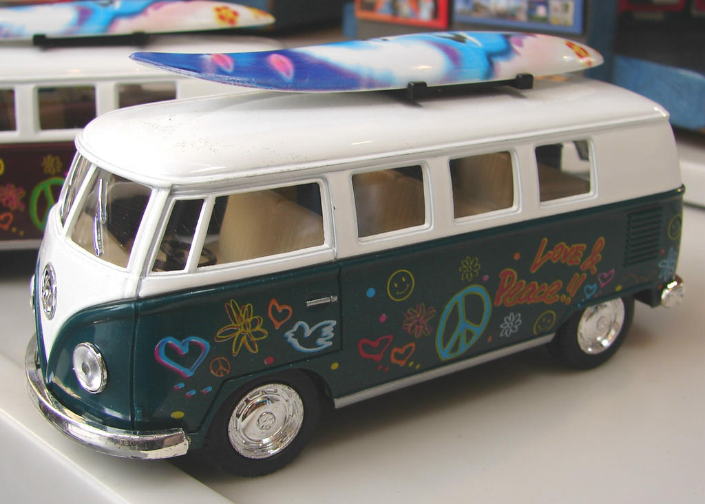 Hippie Surfer VW Van