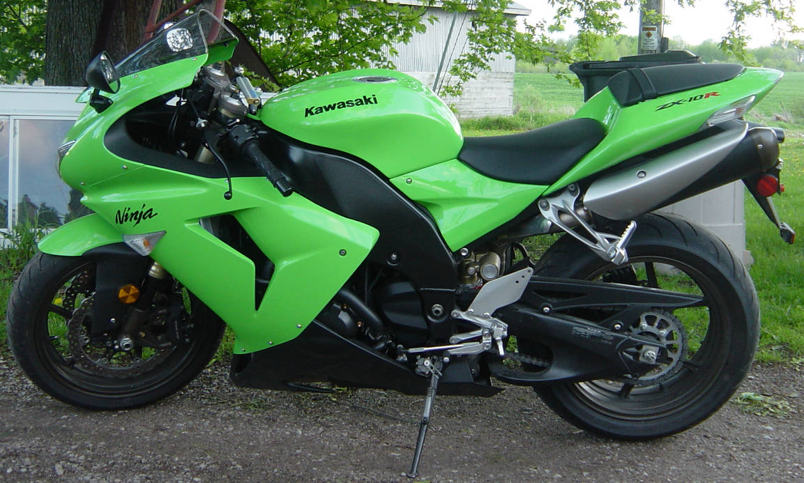 Сузуки ниндзя. Мотоцикл Кавасаки Ninja. Мотоцикл Кавасаки зеленый. Мотоцикл Кавасаки ниндзя зеленый. Kawasaki Ninja 250.