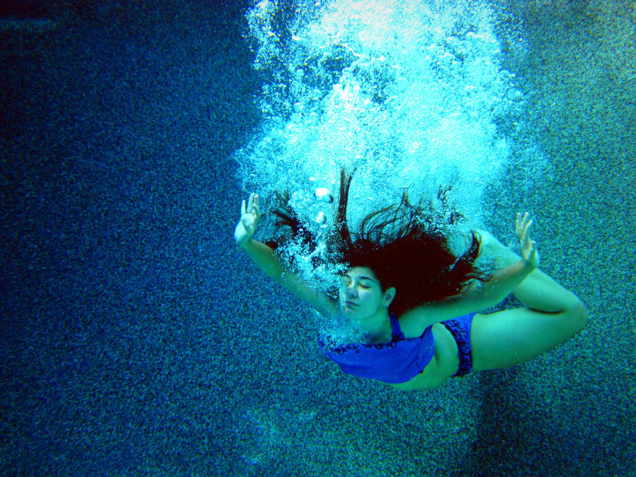 Underwater 2102 by hyuuchiha-girl on DeviantArt 