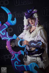 Hunter's Gaze - Kindred Cosplay