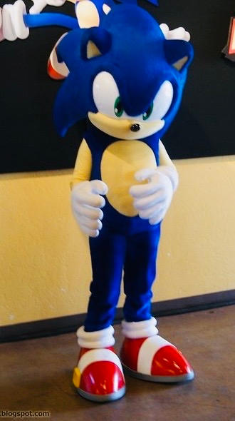 Sonic mascot by TraeThe3rd on DeviantArt