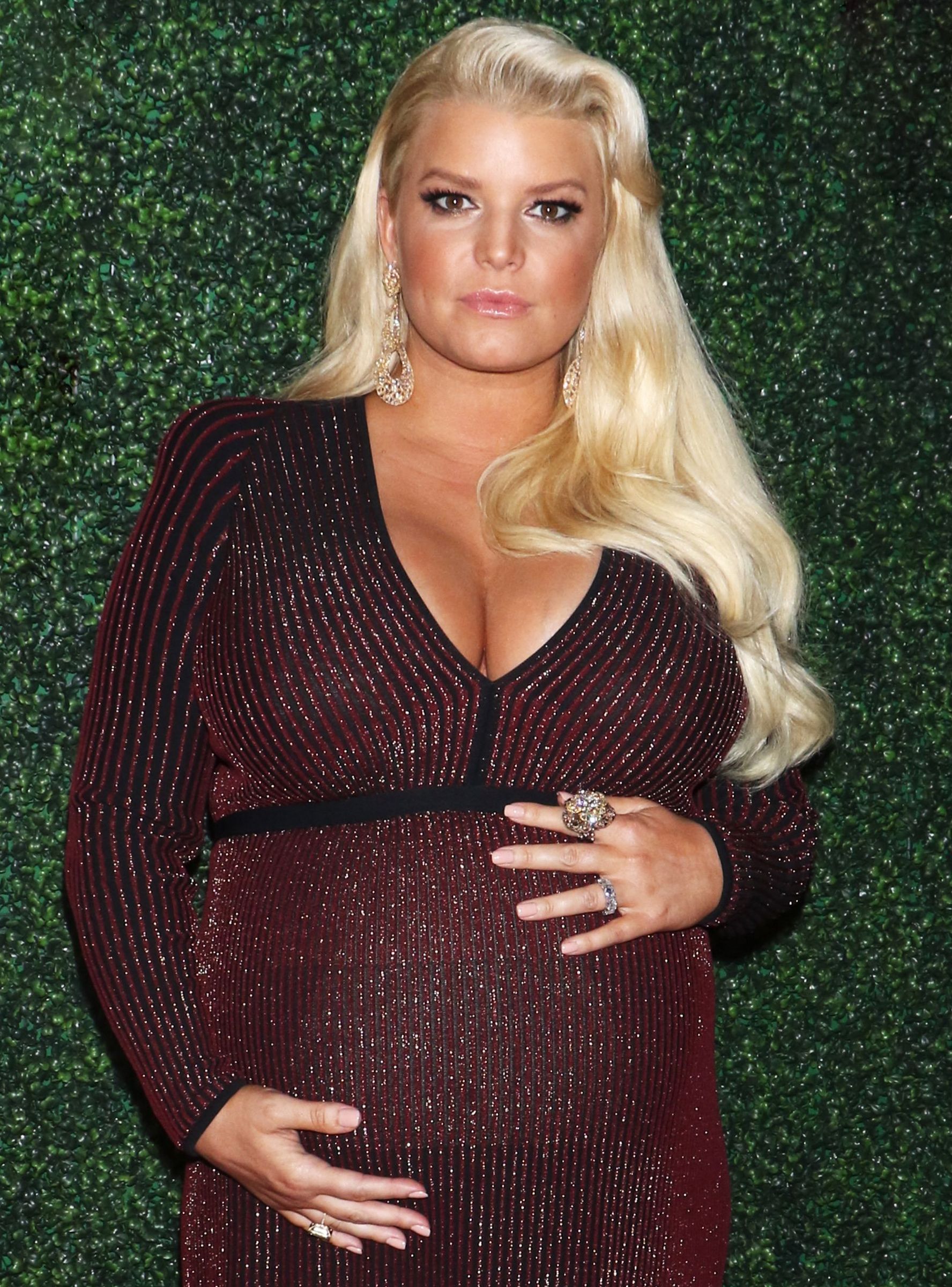 Pregnant Jessica Simpson Iii 14 By Jerry999999 On Deviantart