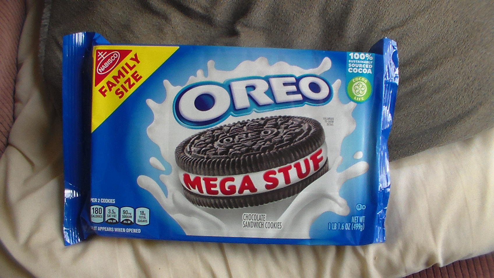 Mega stuff oreos calories