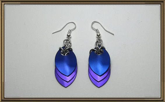 Shineys! Scale Earrings