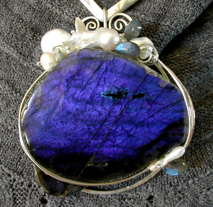 SPECTROLITE PENDANT   3