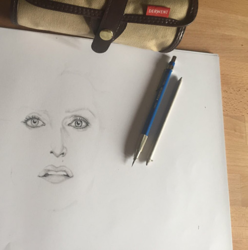 New Gillian anderson drawing coming.