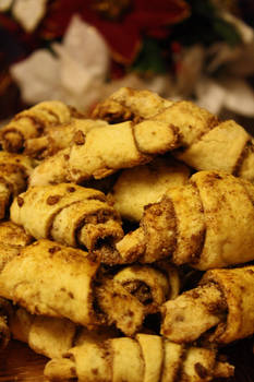 Auntie Jennie's Sour Cream Twist Cookies