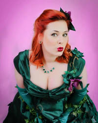 Pin Up Poison Ivy