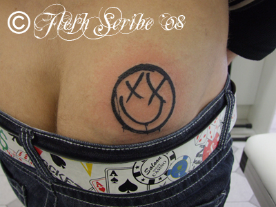 Blink 182 Smiley Tattoo by mxw8 on DeviantArt Blink 182 Smiley Tattoo by mxw8 on DeviantArt