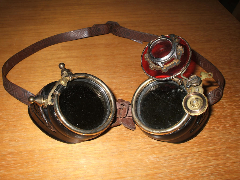 Engineer's Goggles by kilted-katana