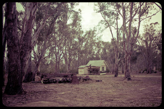 Abandoned hut Mildura
