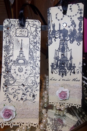 Eiffel tower bookmark