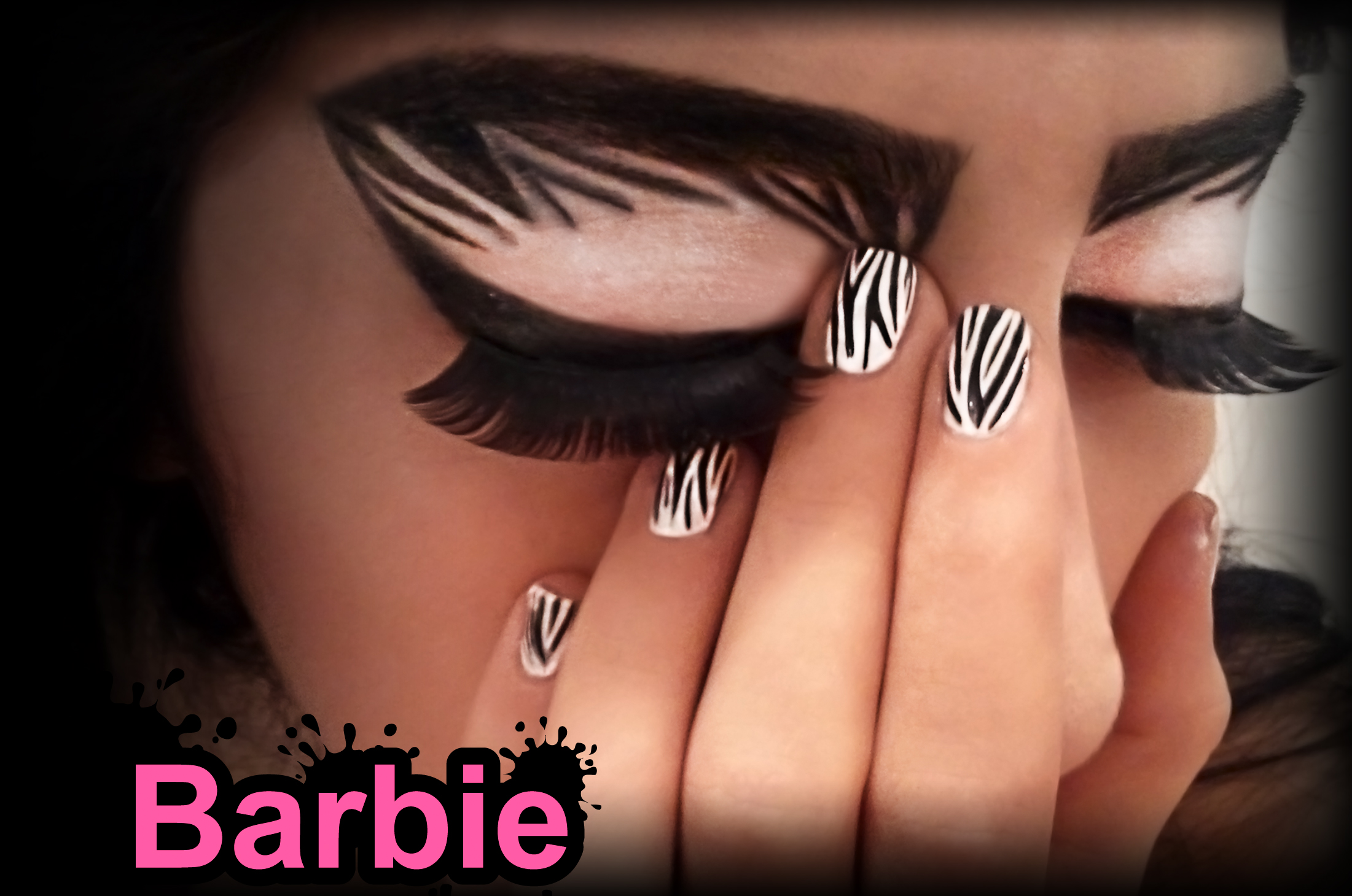 Zebra Nails