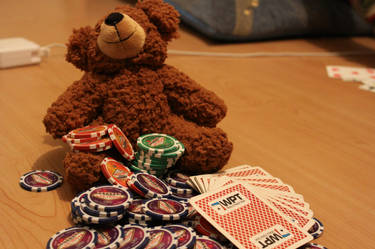 Teddy bears also like poker