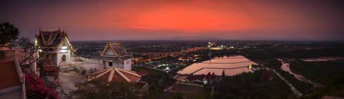 Prachuap Khiri Khan - Temple