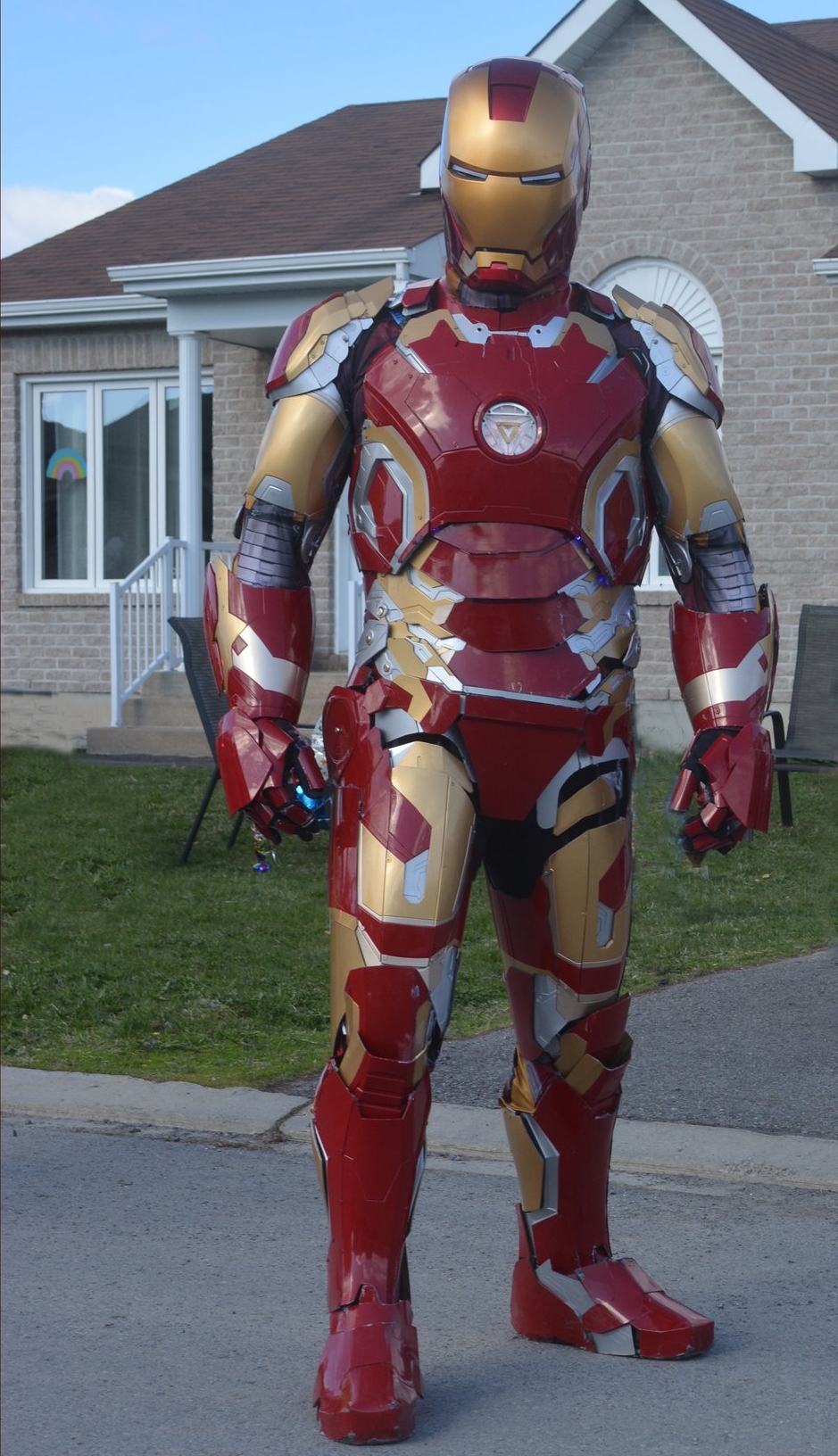Iron Man Mark 43 Cosplay Best Marvel Cosplayers By Bryandwolfe67 On Deviantart Iron Man Mark 43 Cosplay Best Marvel Cosplayers By Bryandwolfe67 On Deviantart