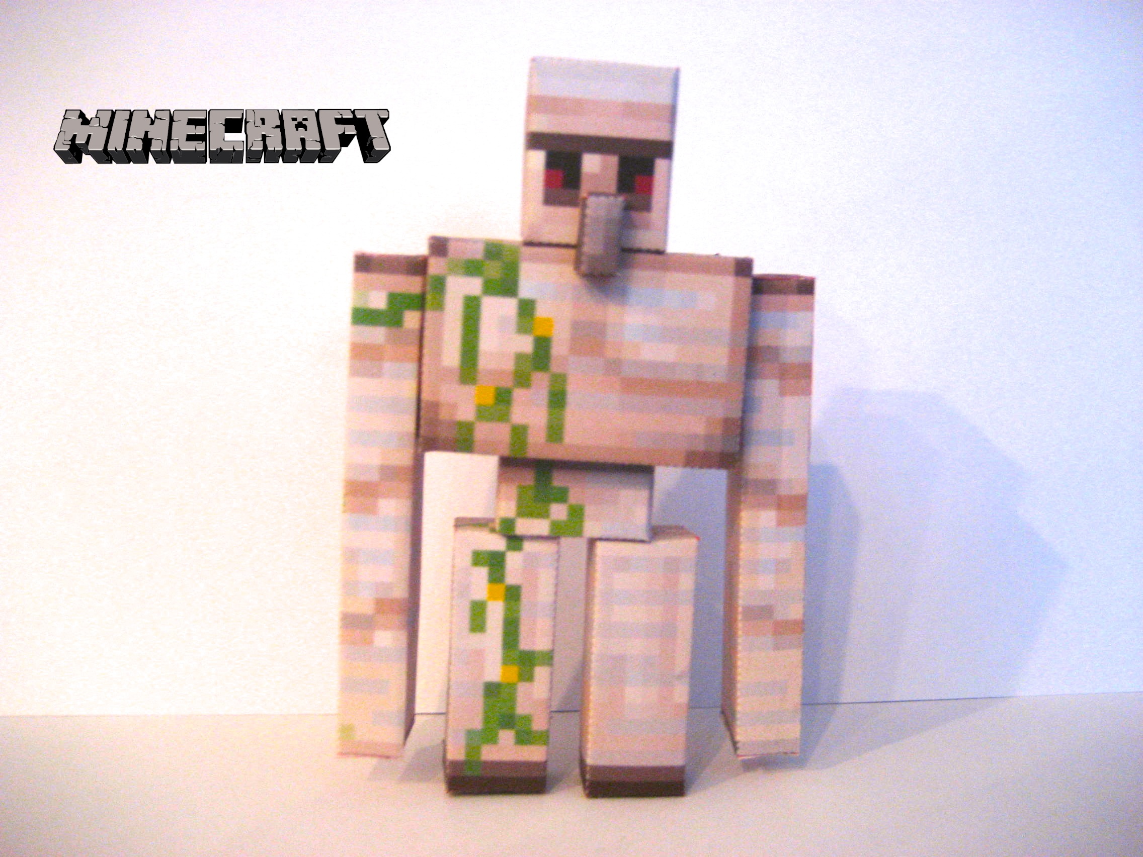 PAPERMAU: Minecraft - The Iron Golem Paper Model - by Oitansensei