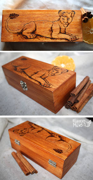 Lioness-pyrography-wooden box