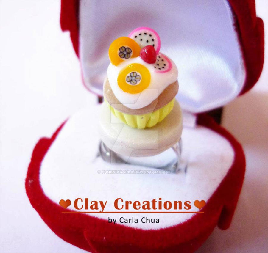 Cupcake ring