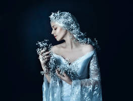 Crystalline