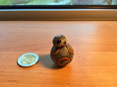 BB-8 (Star Wars) Clay sculpture,2 parts w/ magnets