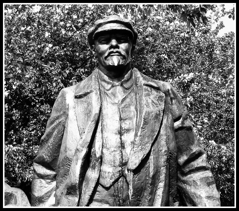 Lenin Statue