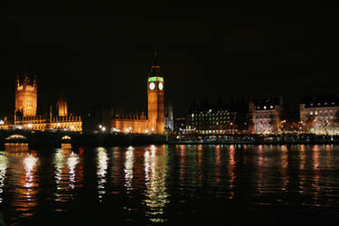 london by night