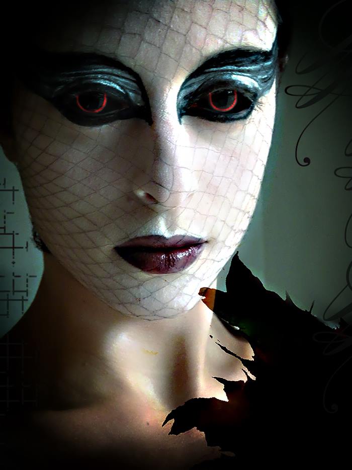 Black Swan makeup with eyes