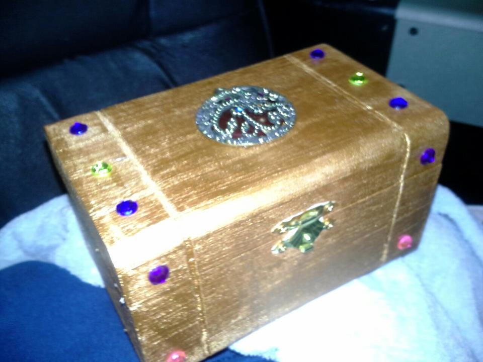Deviantart Gold Box Gem Jewelry box by thegilgameshlore on DeviantArt