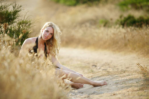 sardinian sand - blonde girl