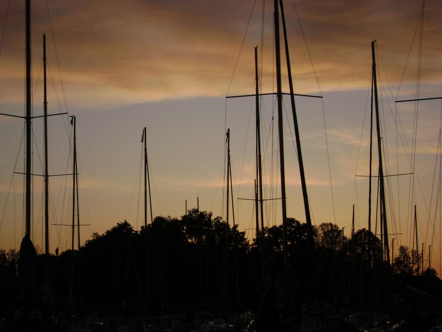 Masuria - sky and yachts