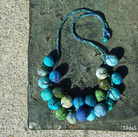 Textile necklace with soft cotton fabric beaded