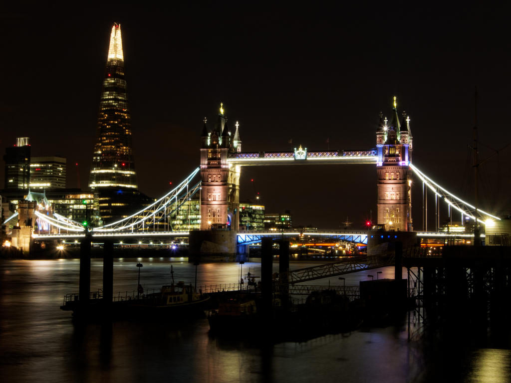 London at night