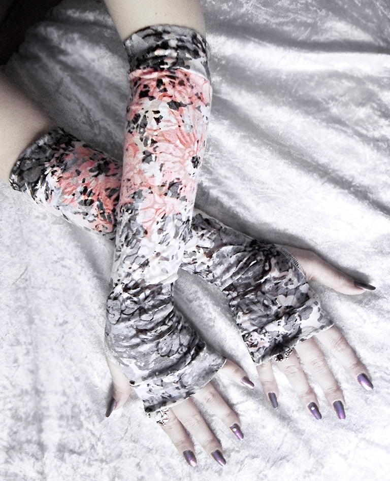 Peony Arm Warmers by ZenAndCoffee