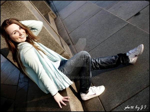Smiling Model Deviantart smiling girl by sChMoLiE on DeviantArt